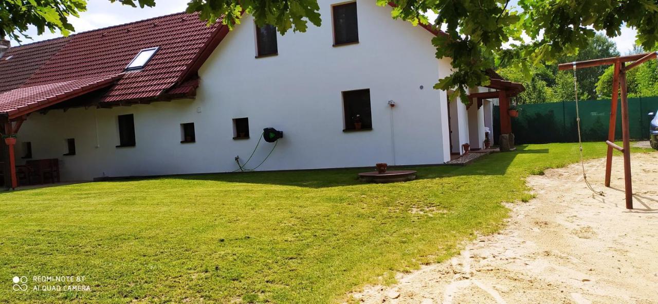 Apartmany Natalie Dvory nad Luznici Exterior foto